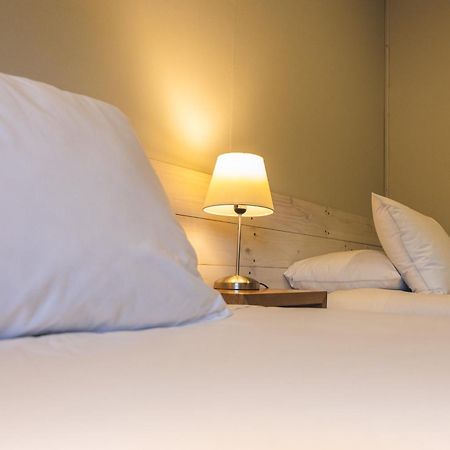 Hotel Fiofio Spa Puerto Williams Bagian luar foto