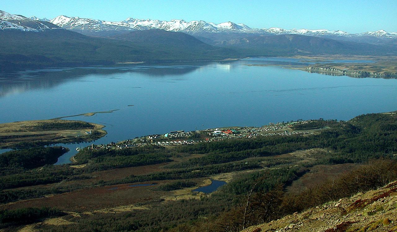 Hotel Fiofio Spa Puerto Williams Bagian luar foto
